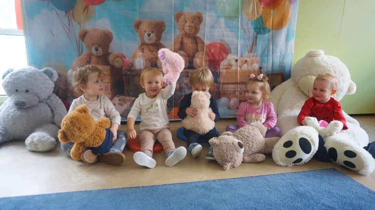 Dzieci z grupy Jeżyki - zdjęcie podglądowe z galerii