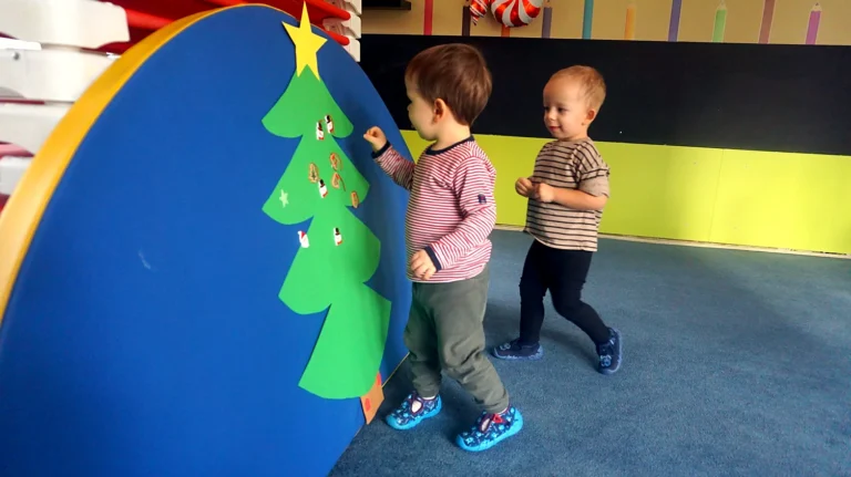 Dzieci z grupy Jeżyki - zdjęcie podglądowe z galerii