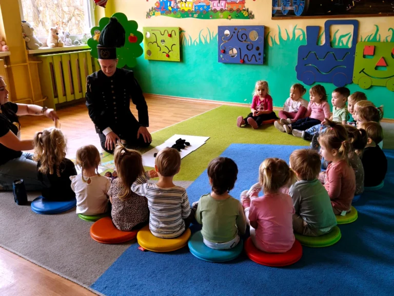 Dzieci z grupy Misie - zdjęcie podglądowe z galerii