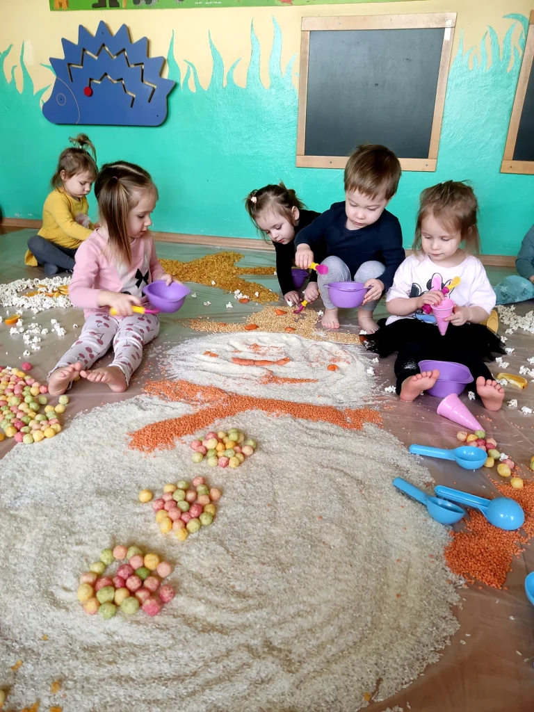 Dzieci z grupy Misie - zdjęcie podglądowe z galerii