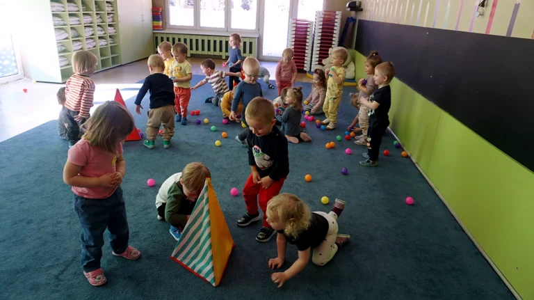 Przedszkole ”Sportusiowo” z gr. Jeżyki - zdjęcie podglądowe z galerii